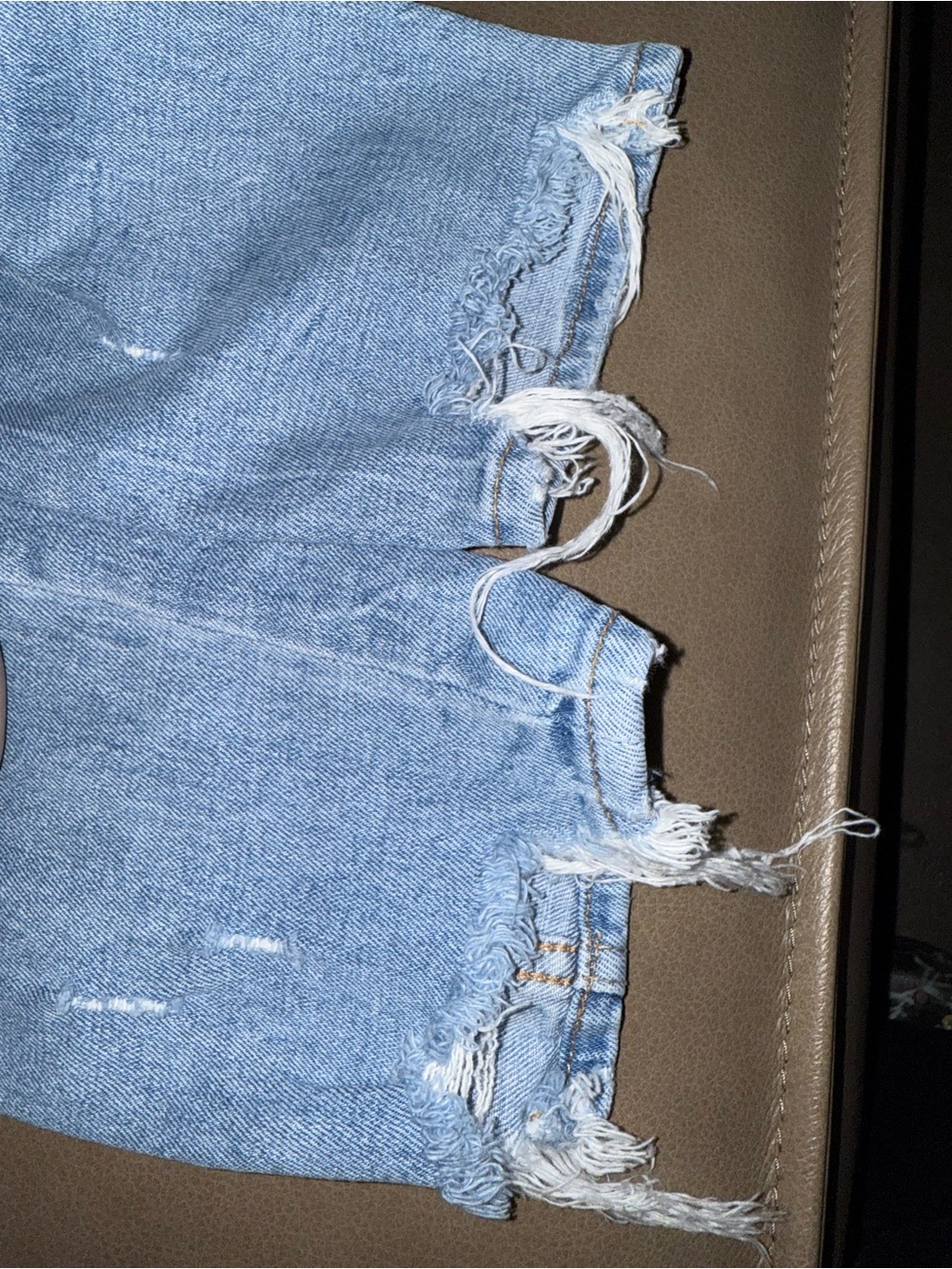 Abercrombie & Fitch distressed high rise skinny jean - Picture 3 of 3